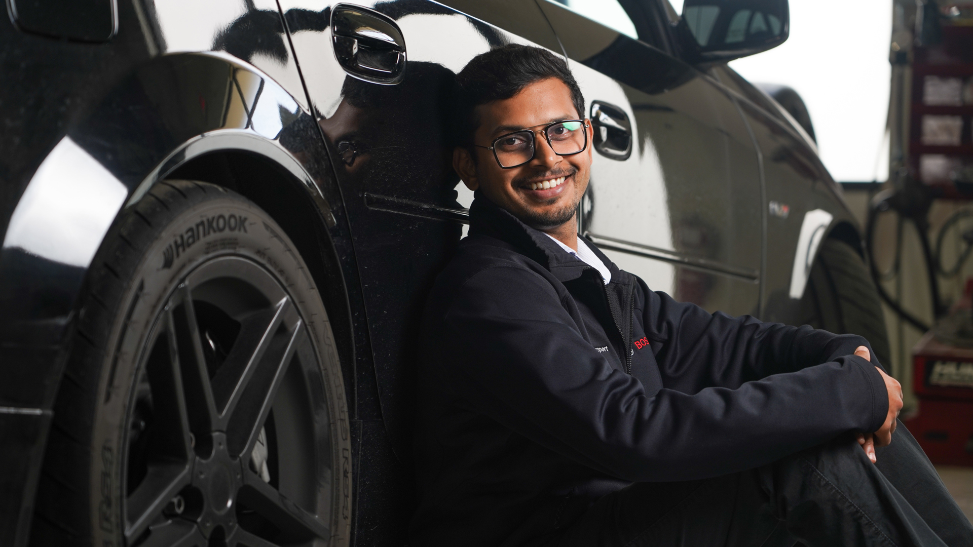 Senior applications engineer Bosch motorsport Bosch in the USA