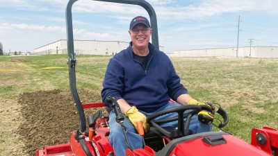 Dan Gallo Tractor