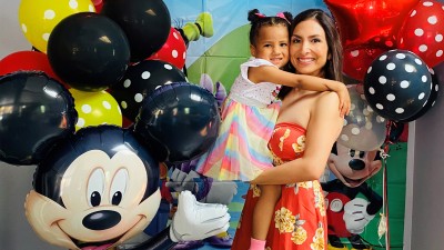 Viviana Keesee with her daughter on her 3rd birthday