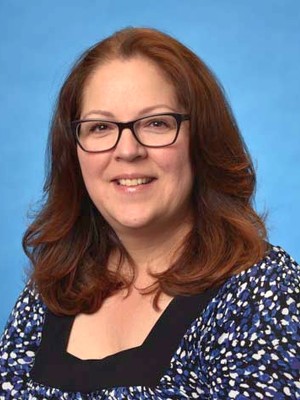 Catherine Norman professional headshot.